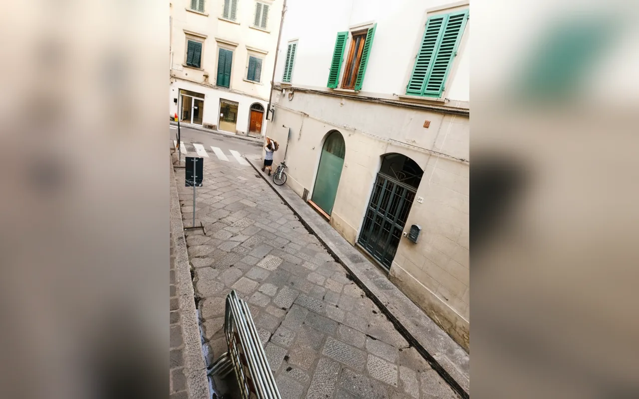 Esterni di Pepi 77, Firenze (Toscana) (foto 1)