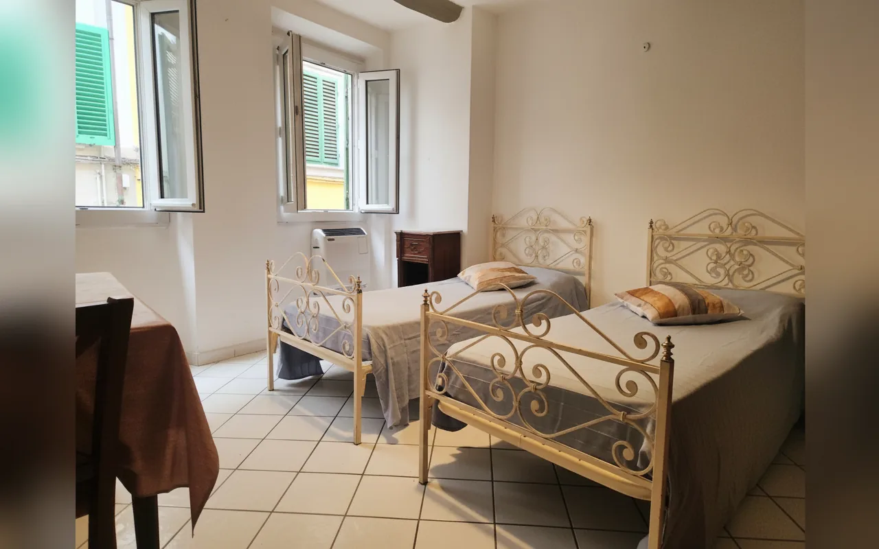 Camera con bagno privato — Pepi 77, Firenze (Toscana) (foto 27)