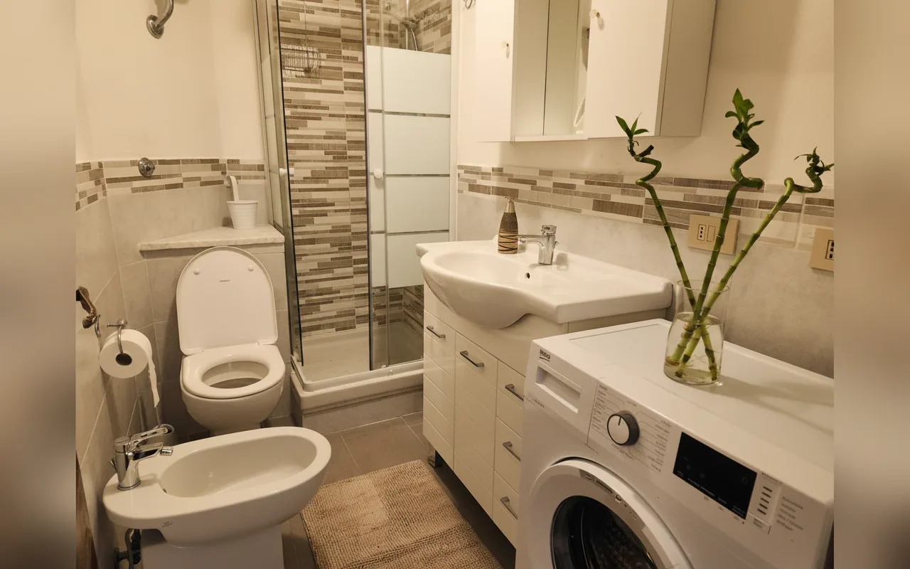 Camera con bagno privato — Pepi 77, Firenze (Toscana) (foto 37)